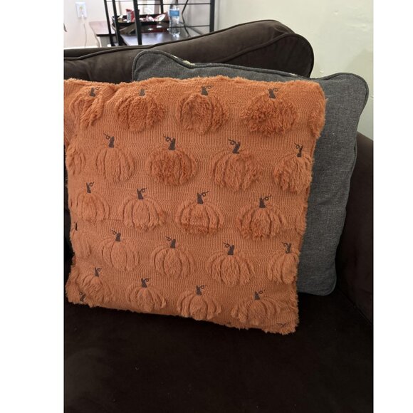 Pumpkin Pillow Covers Decorative Throw Cases Halloween Holiday Fall Decor 16x16 - Picture 10 of 10